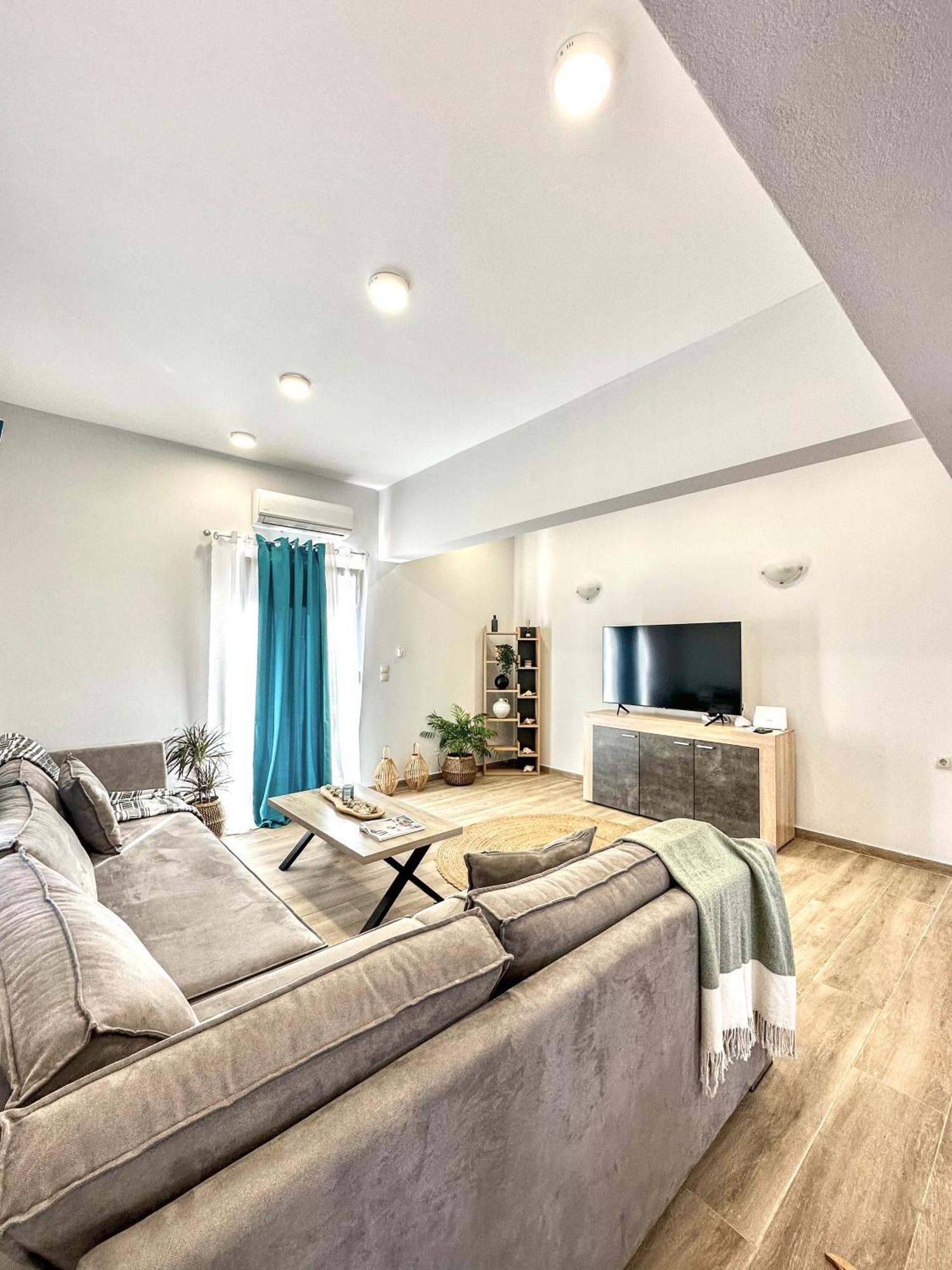 Exquisite 4-Bedroom Prestige Apartment Rhodes City Exterior foto